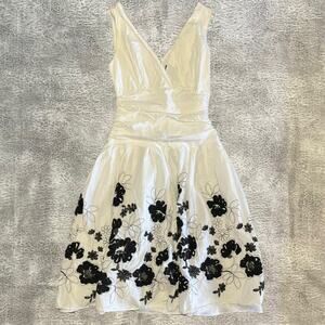 Vintage SL Floral Embroidered Midi Dress